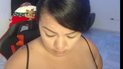 Nata Ramirez online show from December 23, 2024, 10:10 am