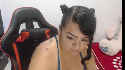 Nata Ramirez online show from November 13, 2025, 4:11 am