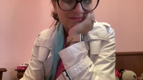 Snapshot of natakitten chatting on September 15, 2025, 10:37 am Nata online show from September 15, 2025, 10:37 am