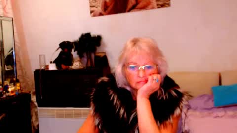 natali online show from December 6, 2024, 5:55 pm