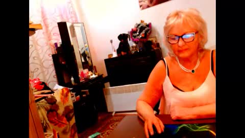 natali online show from January 1, 2025, 11:05 am