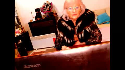 natali online show from January 5, 2025, 1:26 pm