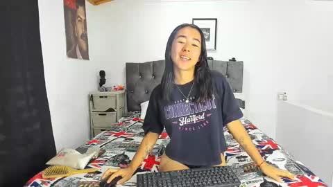 Snapshot of natalia54_ chatting on March 2, 2025, 11:20 pm NATI  online show from March 2, 2025, 11:20 pm