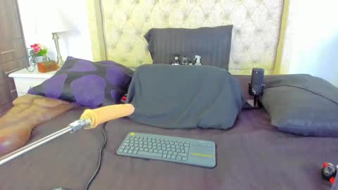 Natalia online show from February 22, 2025, 4:18 am