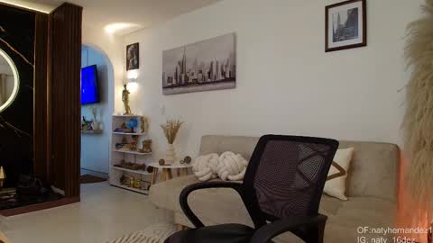 Natalia and Alejandro   Geminis -----            -         online show from March 18, 2026, 6:16 am