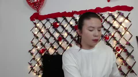 Natalia Walker online show from April 26, 2026, 2:26 pm