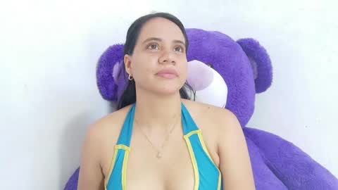 Snapshot of nataliavela chatting on April 21, 2026, 3:50 pm nataliavela online show from April 21, 2026, 3:50 pm