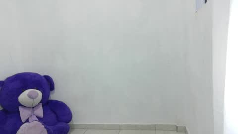 Snapshot of nataliavela chatting on May 17, 2026, 11:01 pm nataliavela online show from May 17, 2026, 11:01 pm