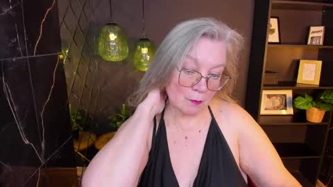 Snapshot of natalicloud chatting on April 12, 2026, 4:56 pm NataliCloud online show from April 12, 2026, 4:56 pm