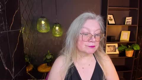 Snapshot of natalicloud chatting on April 24, 2026, 1:46 pm NataliCloud online show from April 24, 2026, 1:46 pm