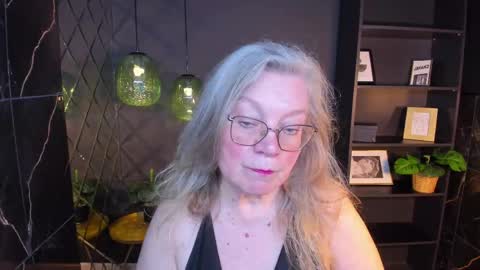 Snapshot of natalicloud chatting on May 10, 2026, 1:16 pm NataliCloud online show from May 10, 2026, 1:16 pm