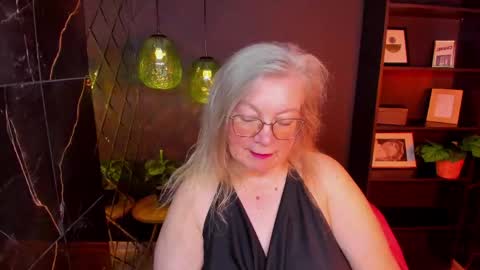 NataliCloud online show from June 3, 2026, 1:25 pm