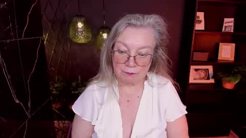 NataliCloud online show from June 14, 2026, 1:13 pm