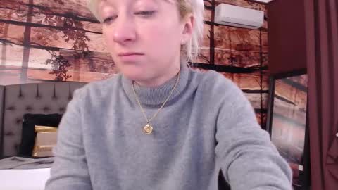 Snapshot of natalie_bitton chatting on February 26, 2026, 11:42 am Natalie online show from February 26, 2026, 11:42 am