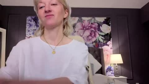 Natalie online show from May 11, 2026, 5:24 am