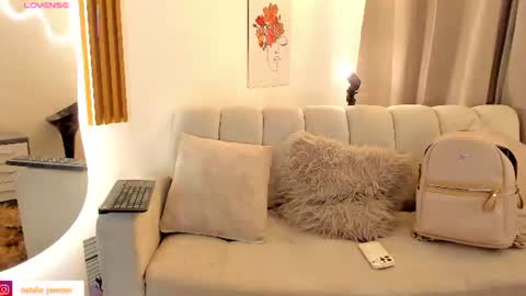       online show from August 6, 2026, 3:52 am