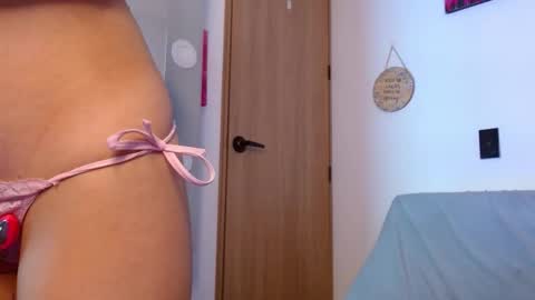 Snapshot of natalie_juice chatting on March 23, 2026, 4:27 am Natalie OF online show from March 23, 2026, 4:27 am