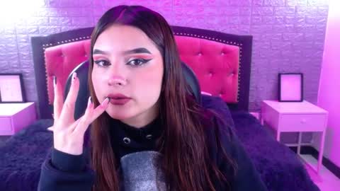 Snapshot of natalie_loffreda chatting on October 16, 2025, 3:18 am natalie  online show from October 16, 2025, 3:18 am