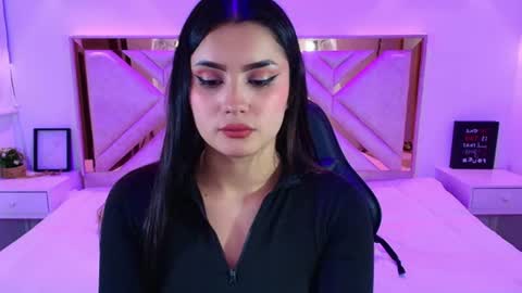 natalie  online show from July 29, 2026, 8:18 pm