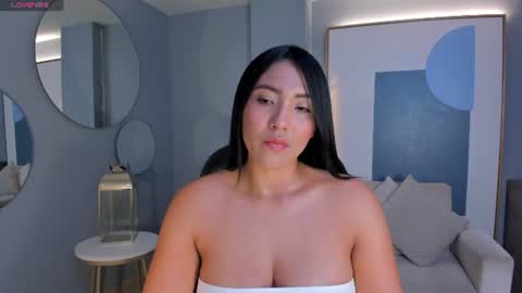 Natalie Lewis online show from July 14, 2026, 10:54 am