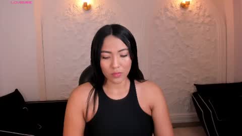 Natalie Lewis online show from August 8, 2026, 11:12 am