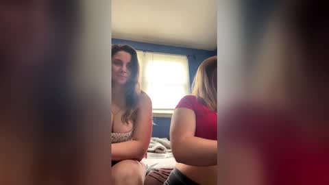 Snapshot of natalielynn4216 chatting on May 12, 2026, 8:17 pm natalielynn4216 online show from May 12, 2026, 8:17 pm