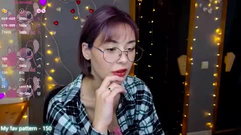 Snapshot of natalimillers chatting on September 22, 2025, 12:07 pm Natali online show from September 22, 2025, 12:07 pm