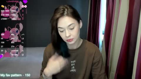 Snapshot of natalimillers chatting on October 19, 2025, 5:41 am Natali online show from October 19, 2025, 5:41 am