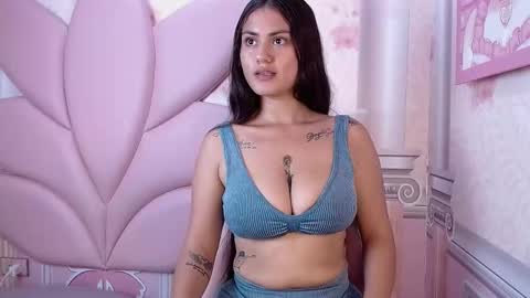 Snapshot of nataly__calderon chatting on March 27, 2026, 7:46 pm nataly online show from March 27, 2026, 7:46 pm