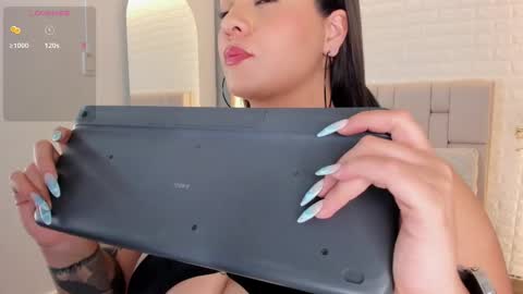  NATALY  online show from December 4, 2024, 12:08 am