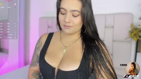 Snapshot of nataly_clark_ chatting on October 3, 2025, 8:17 pm  NATALY  online show from October 3, 2025, 8:17 pm