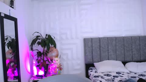 Snapshot of nataly_mcry chatting on January 18, 2025, 5:26 pm NATALY online show from January 18, 2025, 5:26 pm