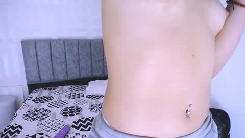 Snapshot of nataly_mcry chatting on February 27, 2025, 3:48 pm NATALY online show from February 27, 2025, 3:48 pm
