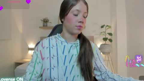 Snapshot of nataly_rodri chatting on March 28, 2026, 2:00 am Nataly online show from March 28, 2026, 2:00 am