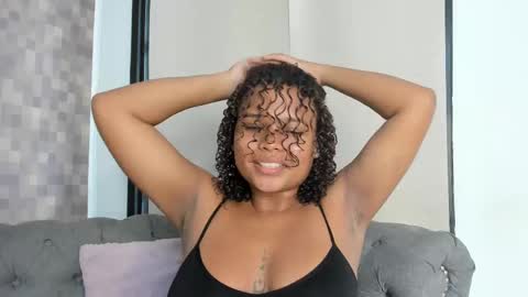 Naty online show from September 30, 2025, 7:30 pm