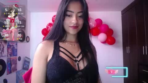 Nataly Escobar online show from February 14, 2025, 2:54 pm