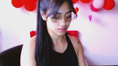 Nataly Escobar online show from February 21, 2025, 3:10 pm