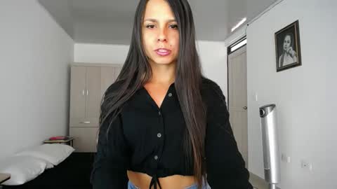 NatalyFit  online show from January 18, 2025, 3:49 pm