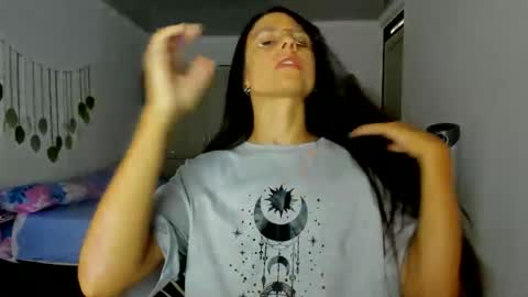 natalyfitt_7 online show from February 13, 2026, 7:10 pm