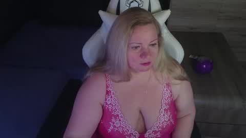 Snapshot of natascha1202 chatting on February 14, 2026, 10:39 pm Natalli online show from February 14, 2026, 10:39 pm