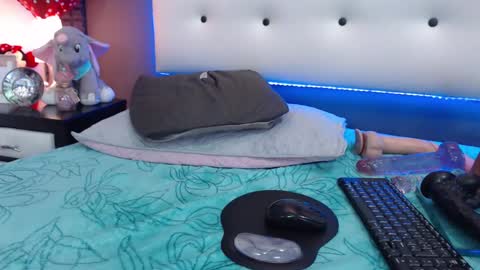 Natasha online show from February 27, 2025, 9:43 am