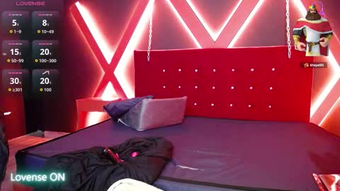 Natasha online show from September 19, 2025, 7:47 pm