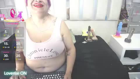Snapshot of natasha_699 chatting on June 19, 2026, 10:57 pm Natasha online show from June 19, 2026, 10:57 pm