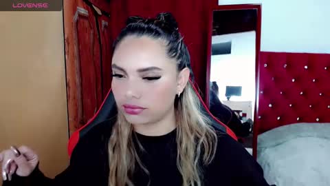 natasha__magics online show from October 8, 2025, 2:31 am