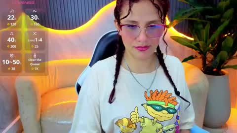 Snapshot of natasha__tp chatting on April 24, 2026, 1:46 pm Natasha tp 1430- 2100 online show from April 24, 2026, 1:46 pm
