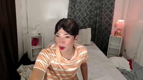 natasha_bleir online show from April 29, 2026, 1:53 am