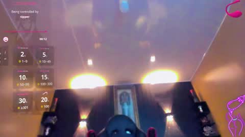 natasha_clifford online show from November 11, 2025, 7:58 pm