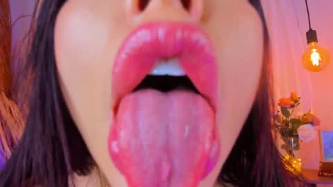       online show from January 30, 2025, 2:47 pm