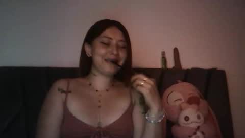 natalia online show from February 9, 2026, 12:58 am