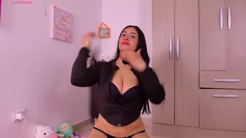 natasha_klump online show from July 26, 2026, 12:19 am